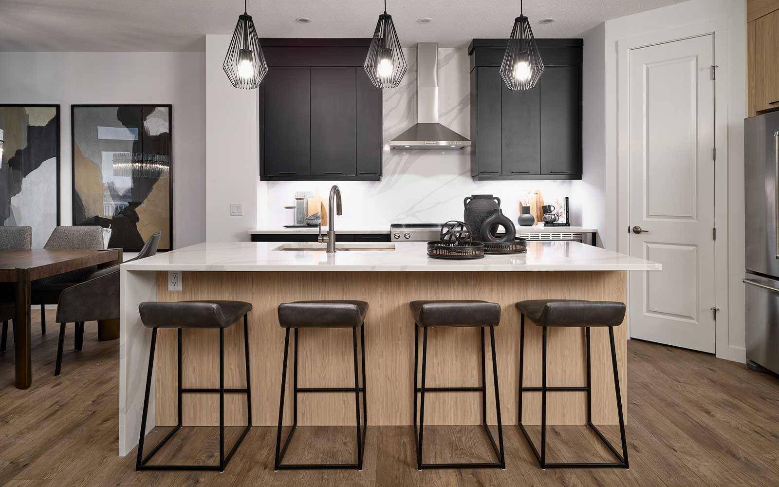 Calgary, AB T3P 2E4,297 Lucas PL NW