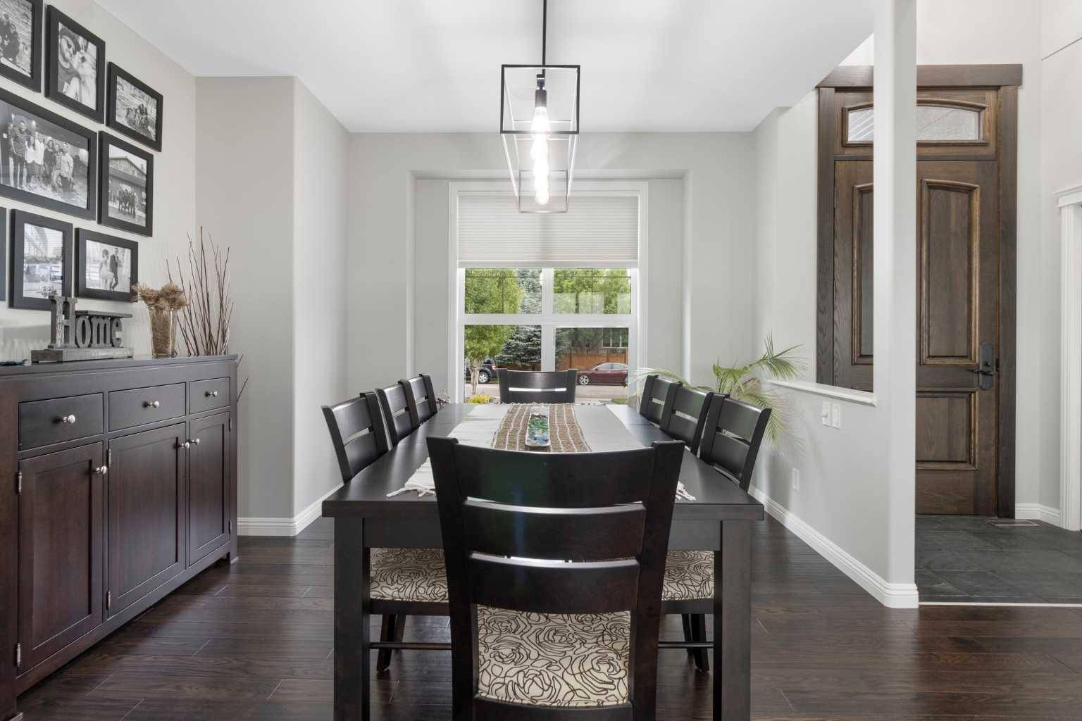 Calgary, AB T3M 1J1,53 Cranleigh PARK Southeast