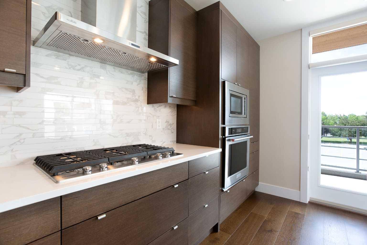 Calgary, AB T3E 7Y9,23 Burma Star RD SW #202
