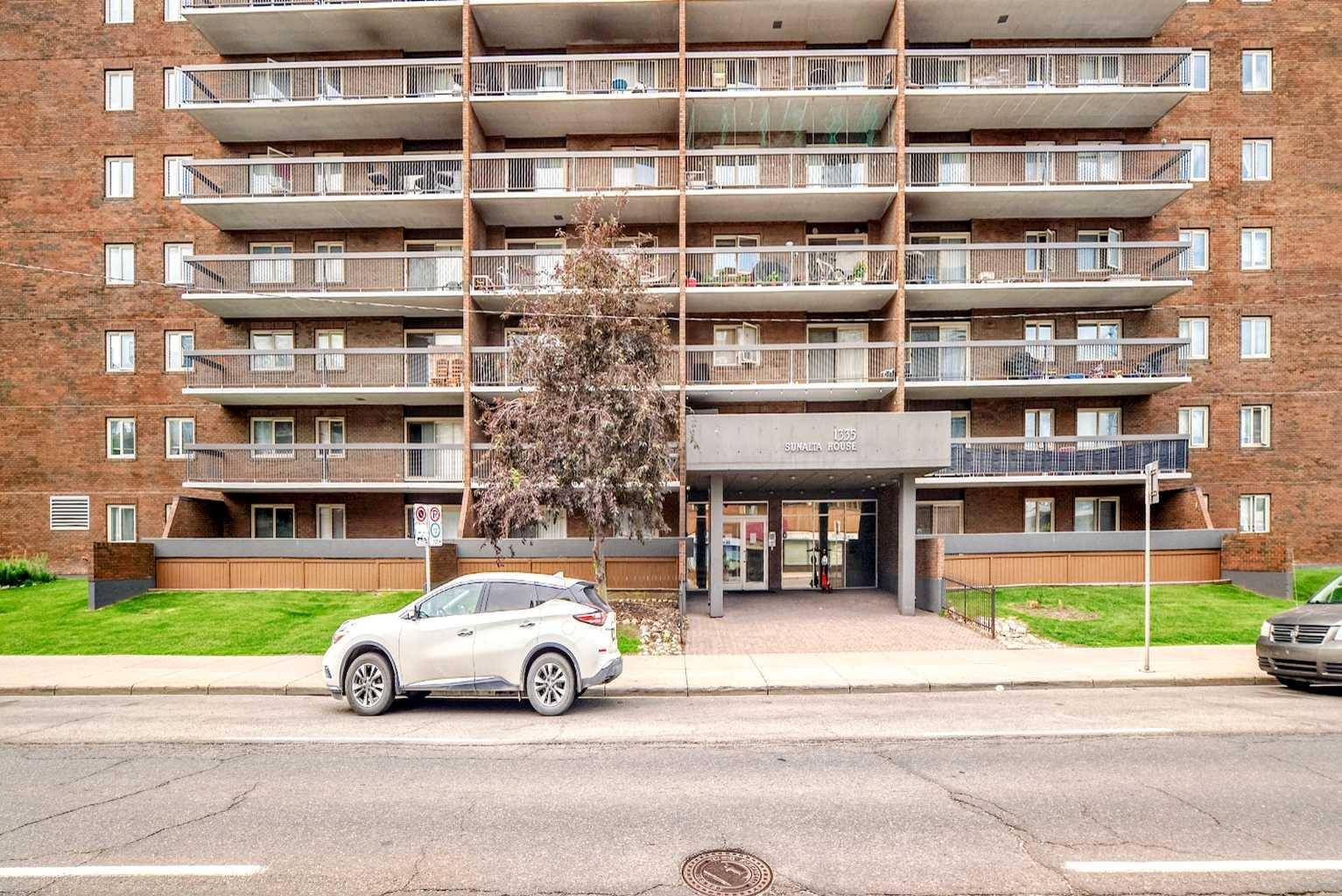 Calgary, AB T3C 3P7,1335 12 AVE SW #804