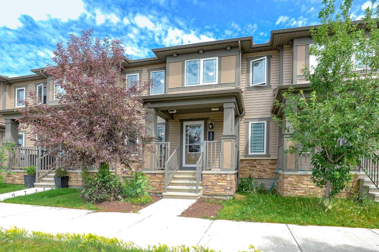 Calgary, AB T3P 1N5,1526 Carrington BLVD Northwest