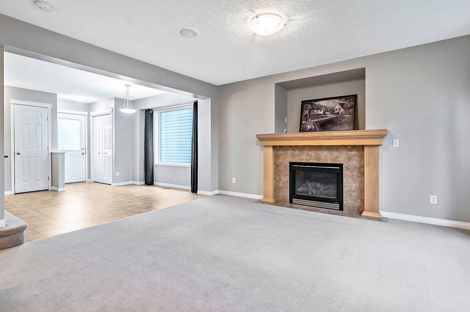 Calgary, AB T2Y 5G4,342 Everglen Rise Southwest