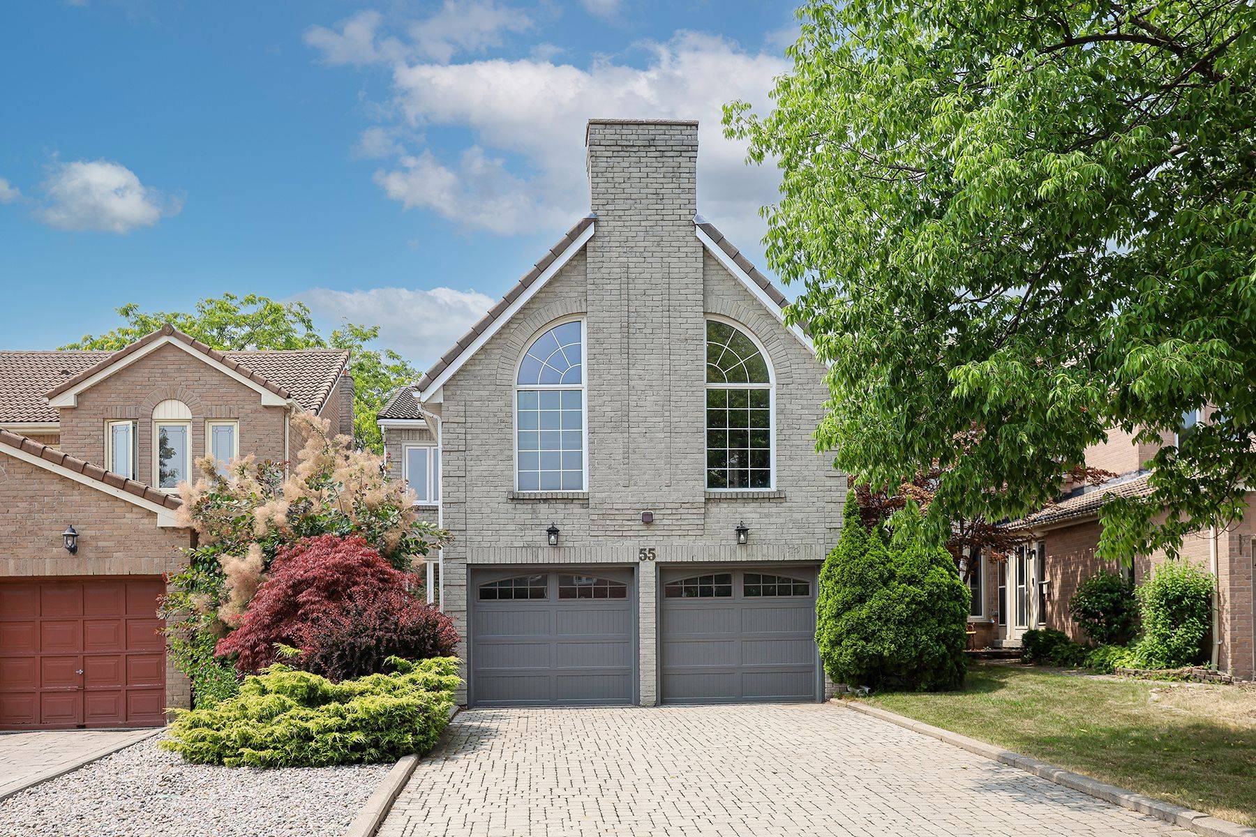 Toronto E11, ON M1B 4X6,55 Carlisle CRES
