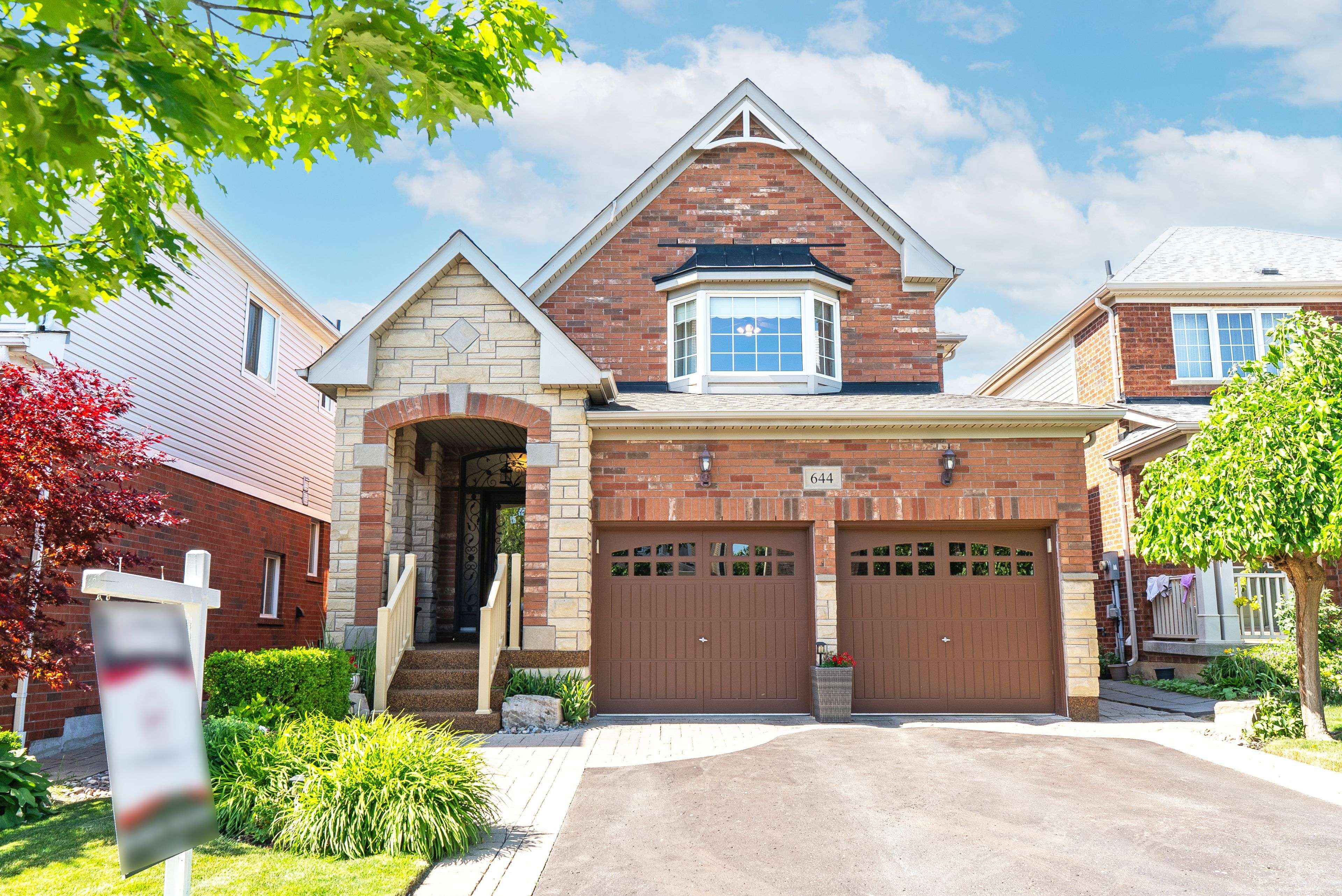 644 Blackwood BLVD, Oshawa, ON L1K 0G7