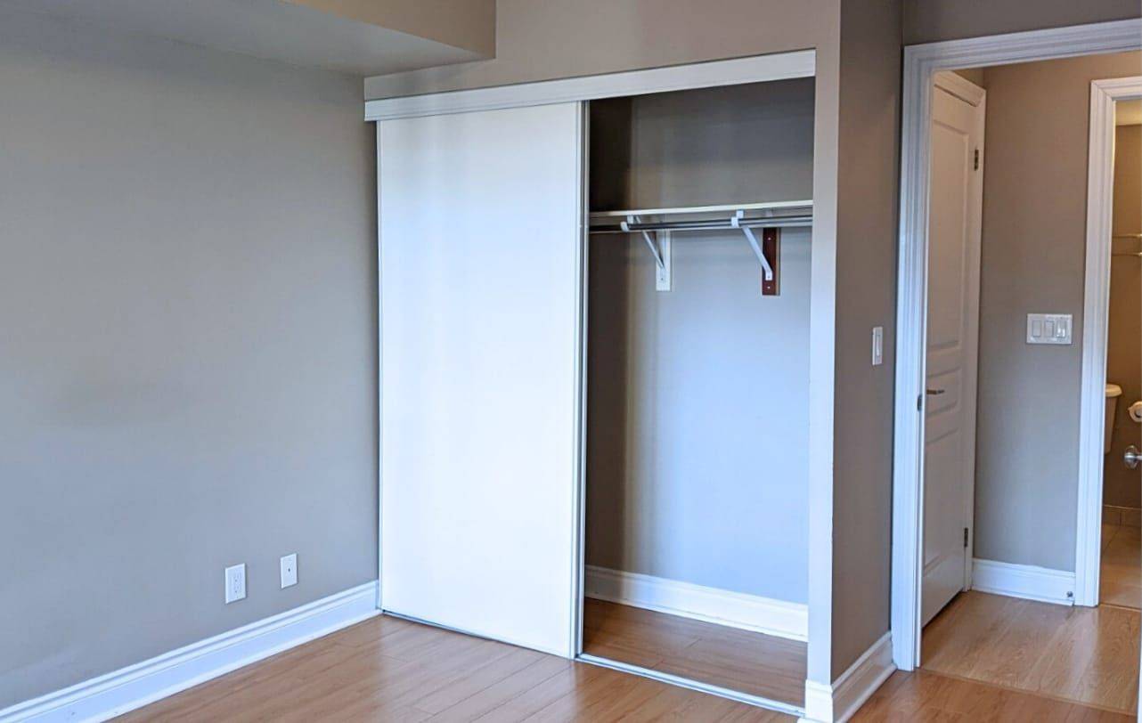 Markham, ON L6G 0B4,30 Clegg RD #812