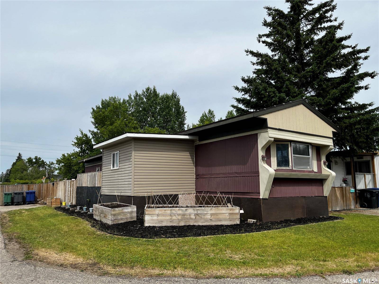 1035 Boychuk DRIVE #12, Saskatoon, SK S7H 5B2
