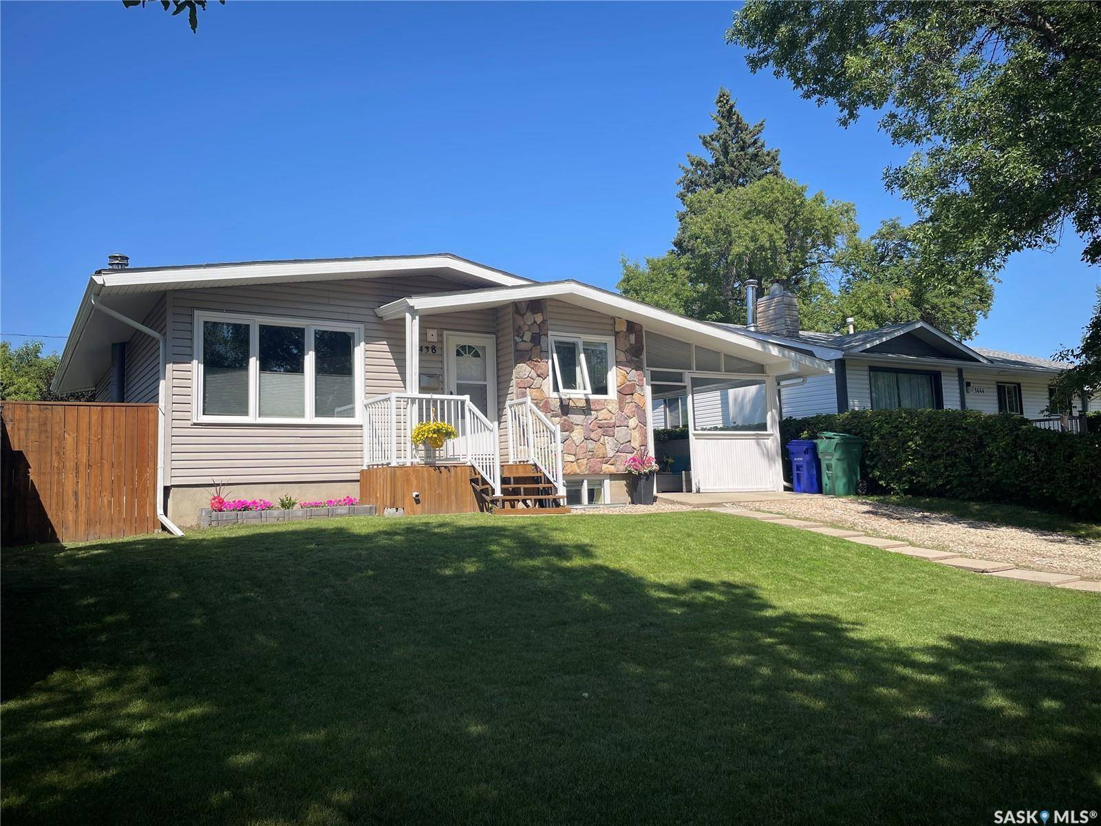 1438 2nd STREET E,  Prince Albert,  SK S6V 0H5