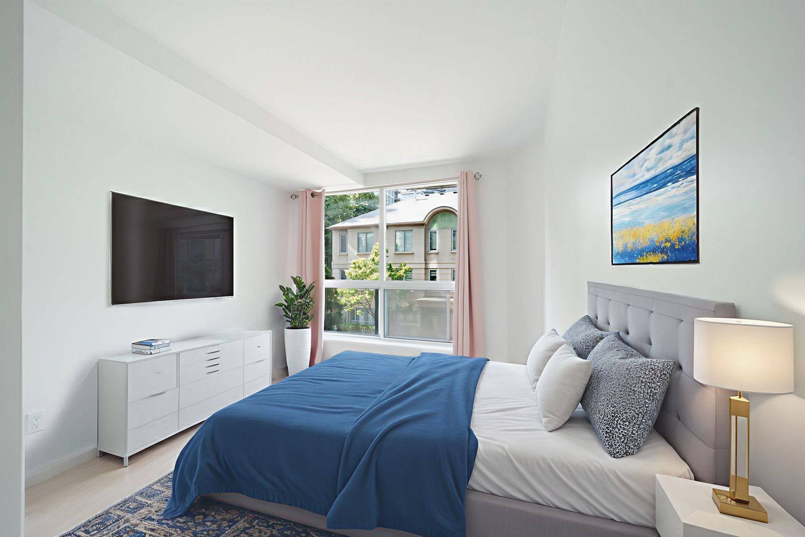 Toronto W06, ON M8V 4B2,2111 Lakeshore BLVD W #105