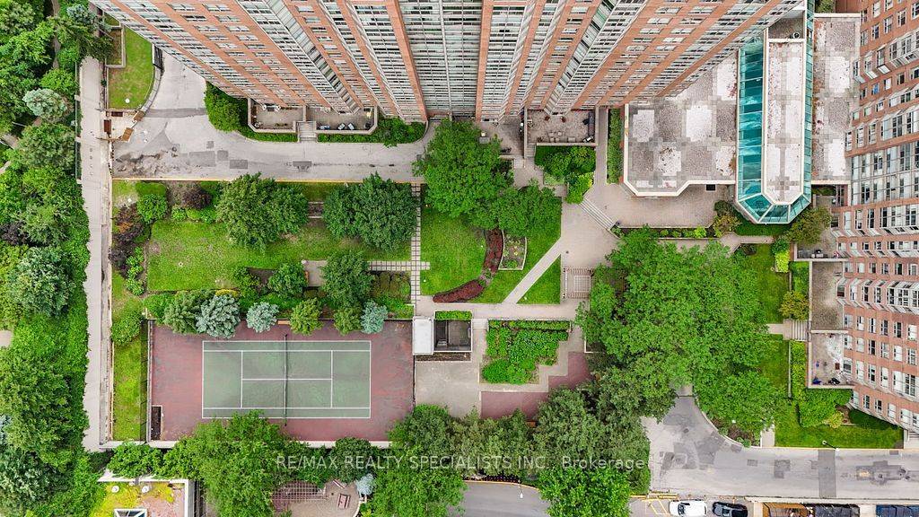 Mississauga, ON L5B 3Z9,325 Webb DR #1208