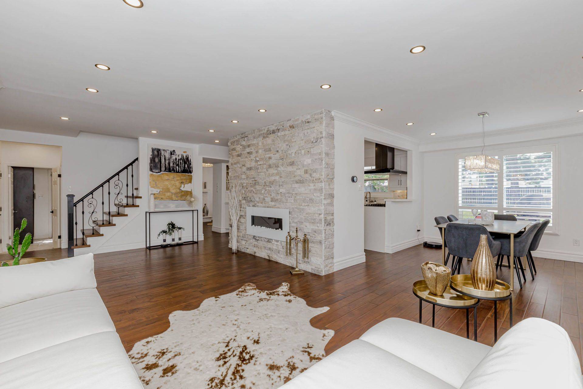 Mississauga, ON L5R 3E7,1073 Mesa CRES