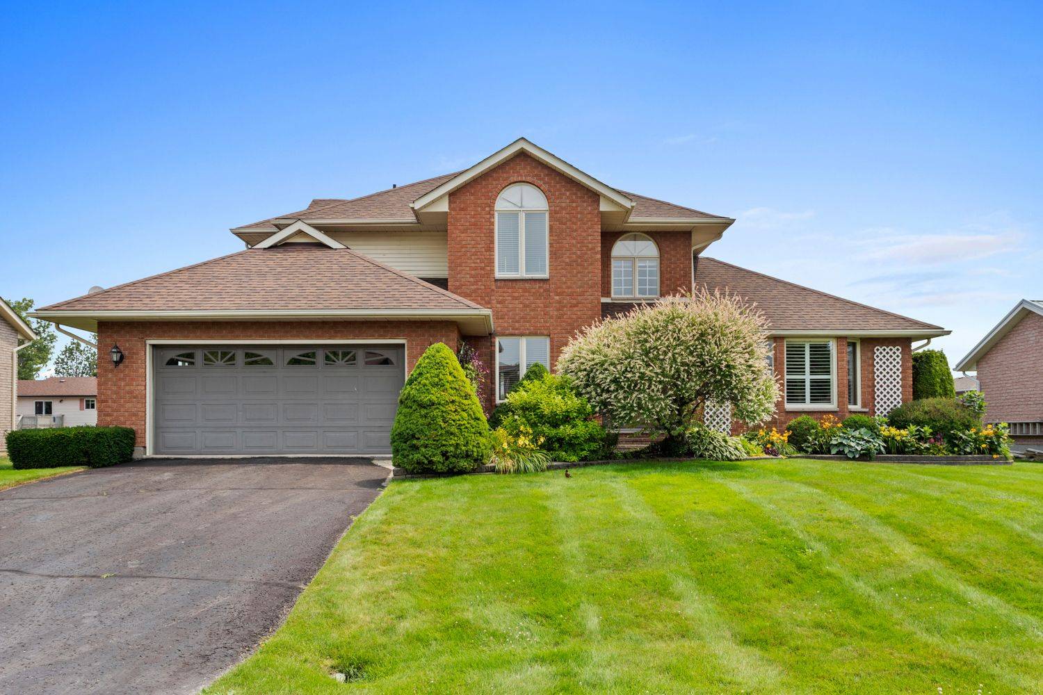 11 Rogers RD, Brighton, ON K0K 2C0