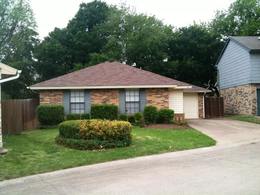 Allen, TX 75002,21 Crockett Court