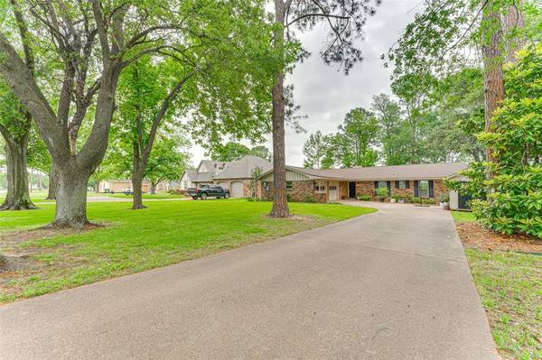 234 Matador Ranch Road, Trinidad, TX 75163