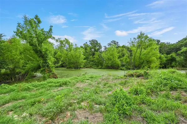 1221 Hillcrest Circle, Gordonville, TX 76245