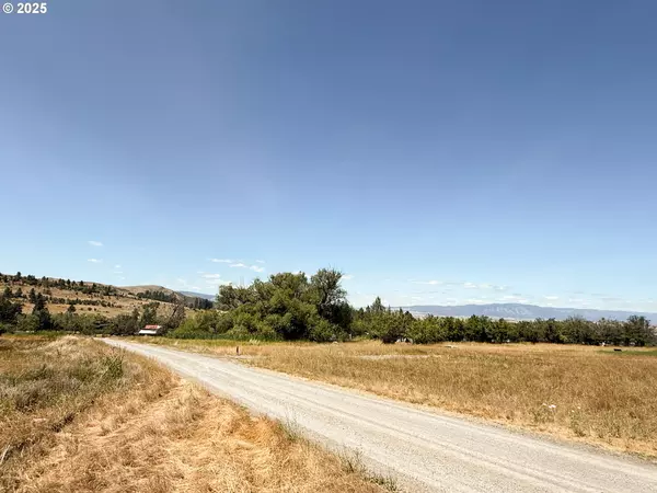 Cove, OR 97824,0 Ruth LN #1404