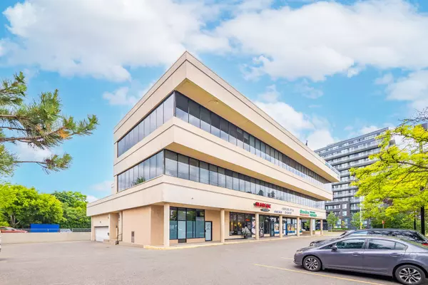 Toronto C14, ON M2M 4J5,3292 Bayview AVE #102