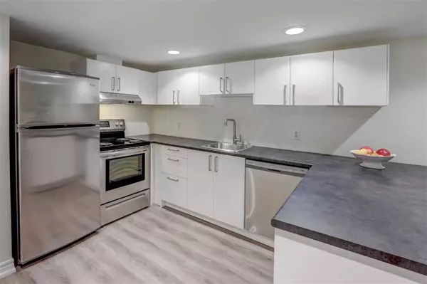Toronto W08, ON M9A 4B3,1180 Royal York RD #Lower