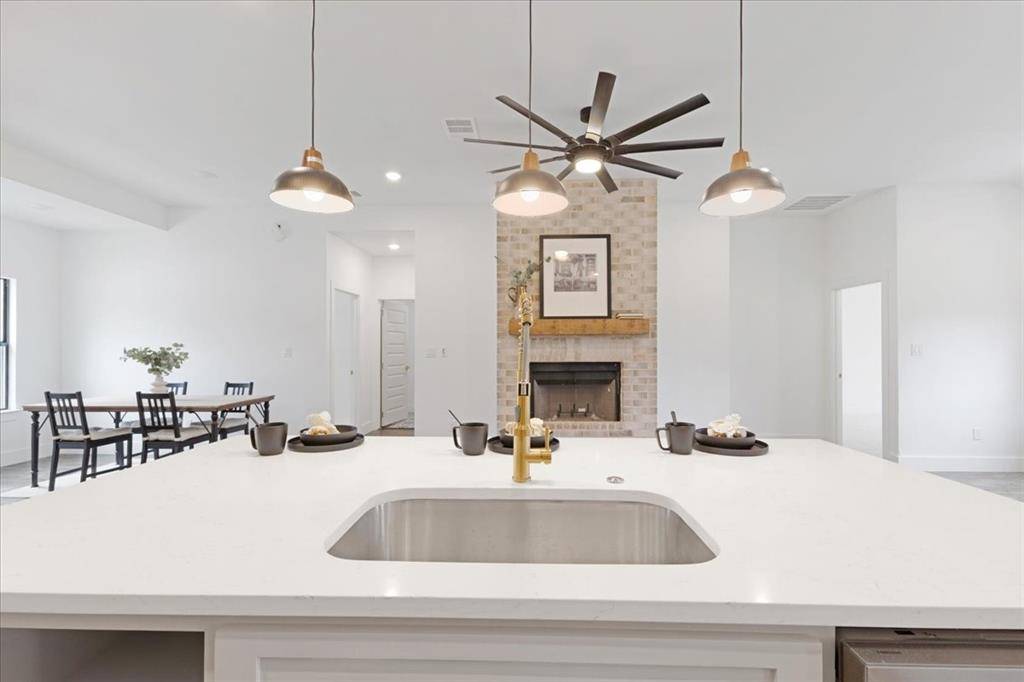 Tool, TX 75143,316 Kalura Way