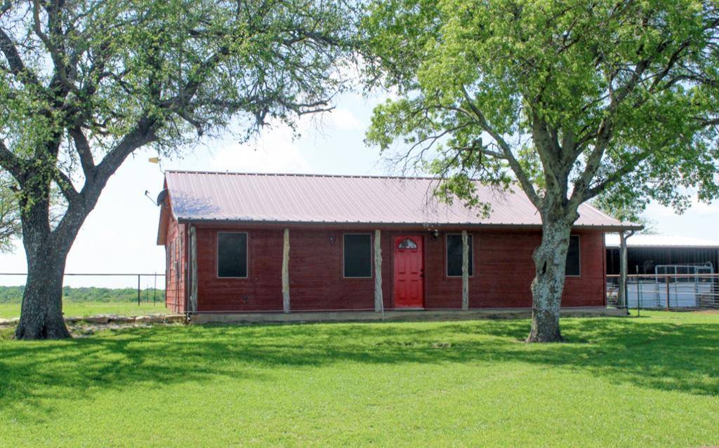 8830 County Road 370, Dublin, TX 76446