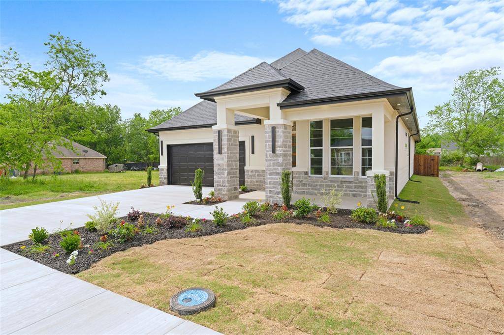 504 Stallings Street, Terrell, TX 75160