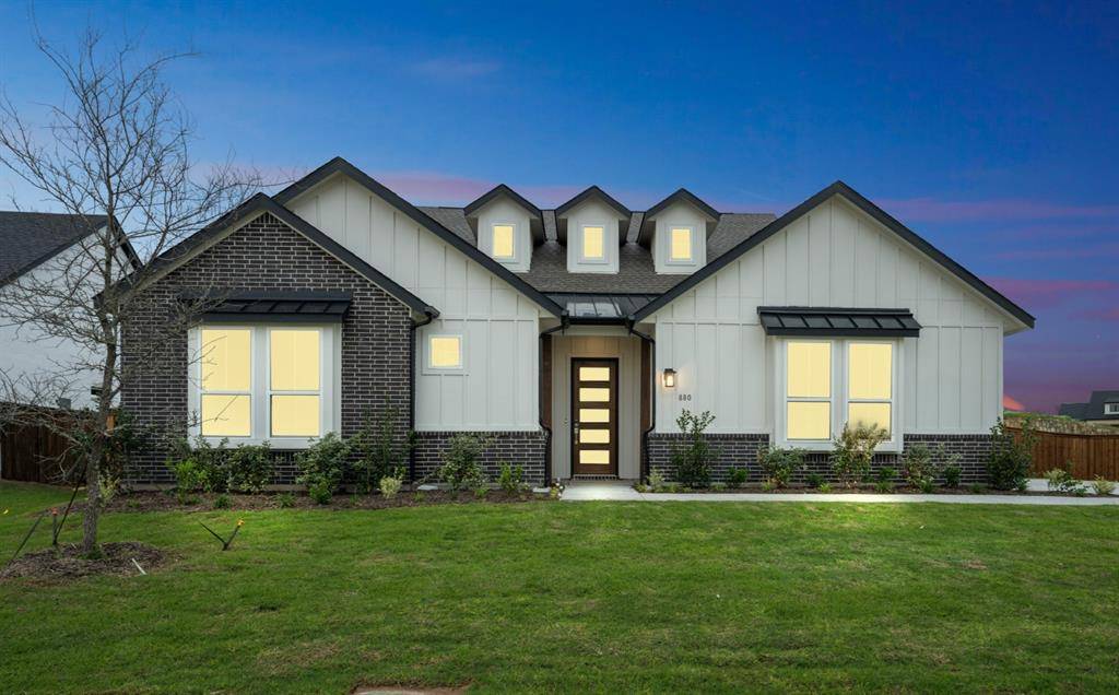 880 Brookwood Boulevard, Haslet, TX 76052