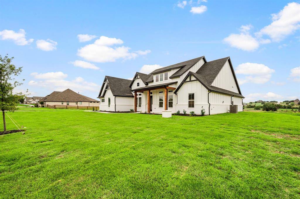 Fort Worth, TX 76179,4413 Sandstrom Way