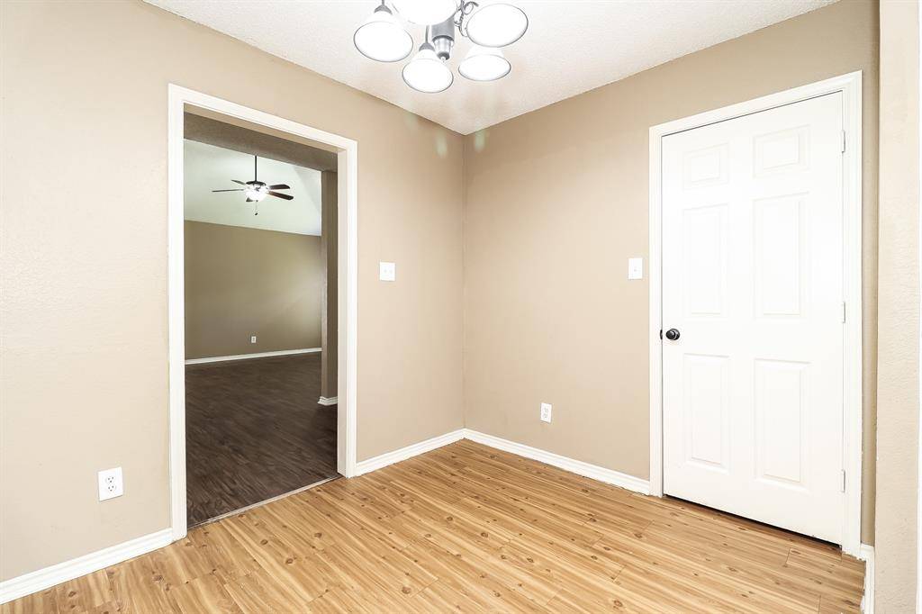 Fort Worth, TX 76108,10253 Sunset View Drive