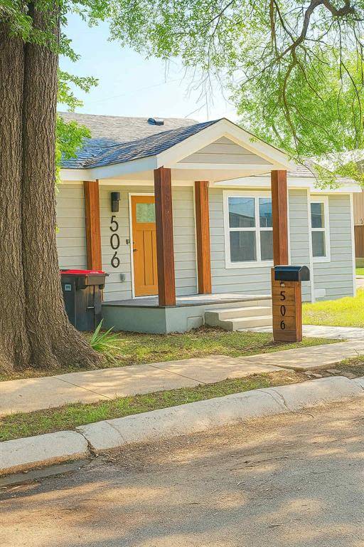 506 E Price Street, Paris, TX 75460