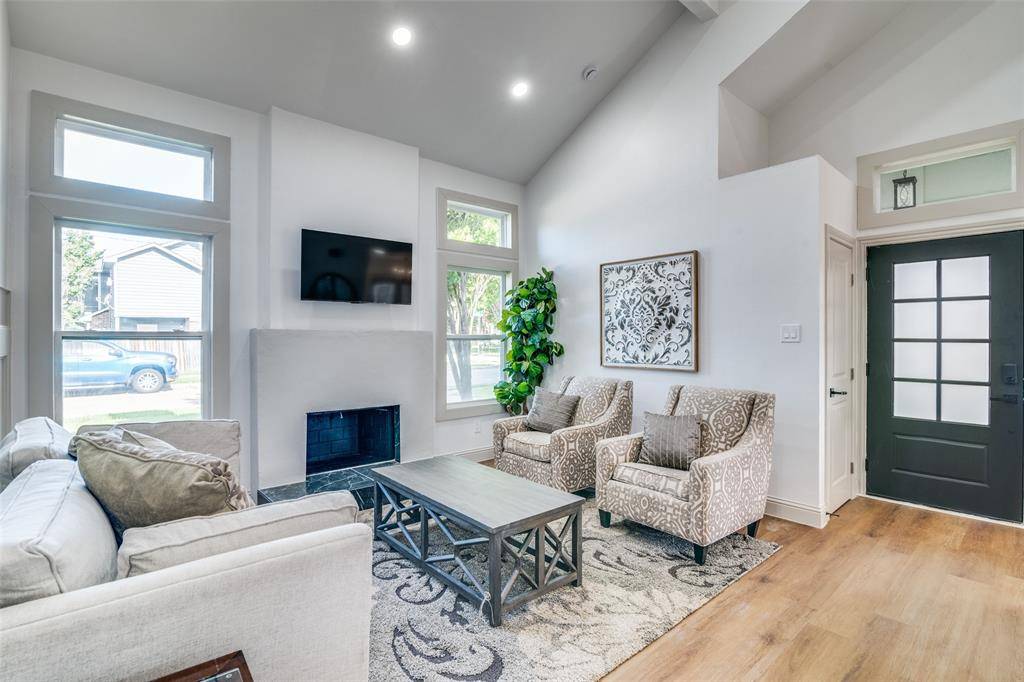 Mesquite, TX 75149,716 Versailles Street