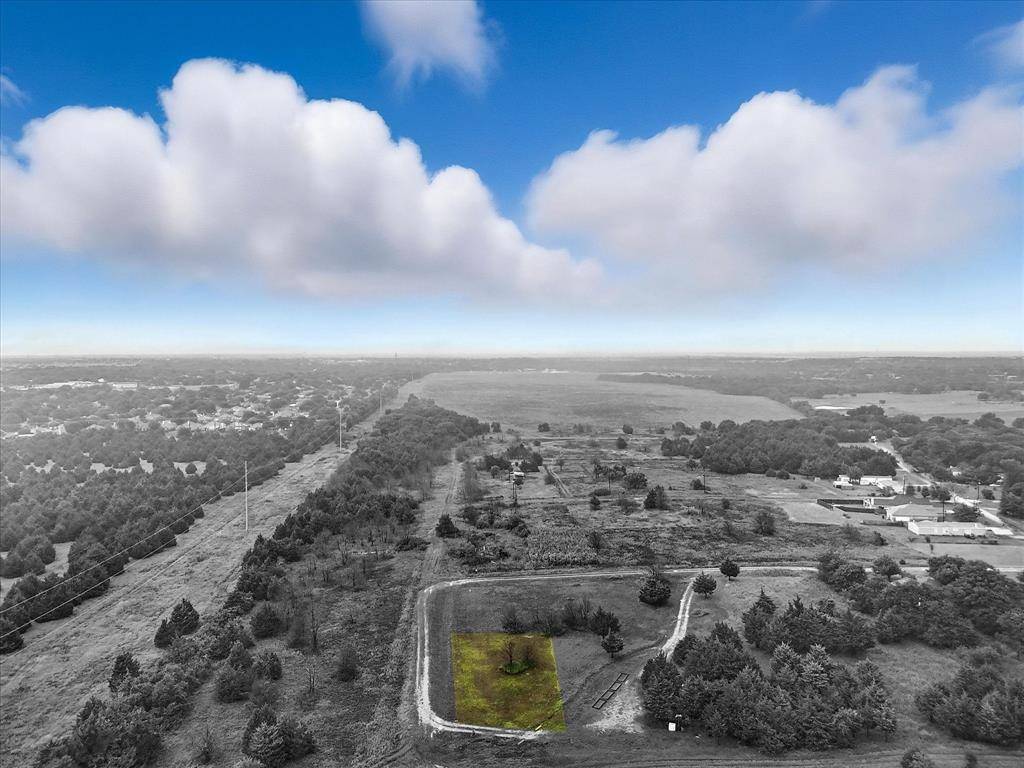 111 Lindell Street, Glenn Heights, TX 75154