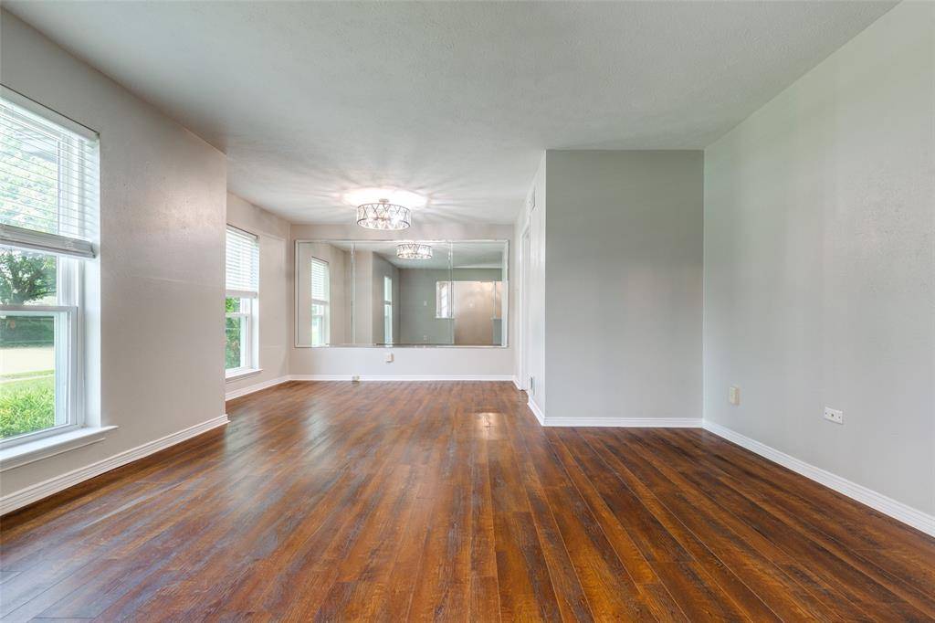 Dallas, TX 75248,7841 El Pastel Drive