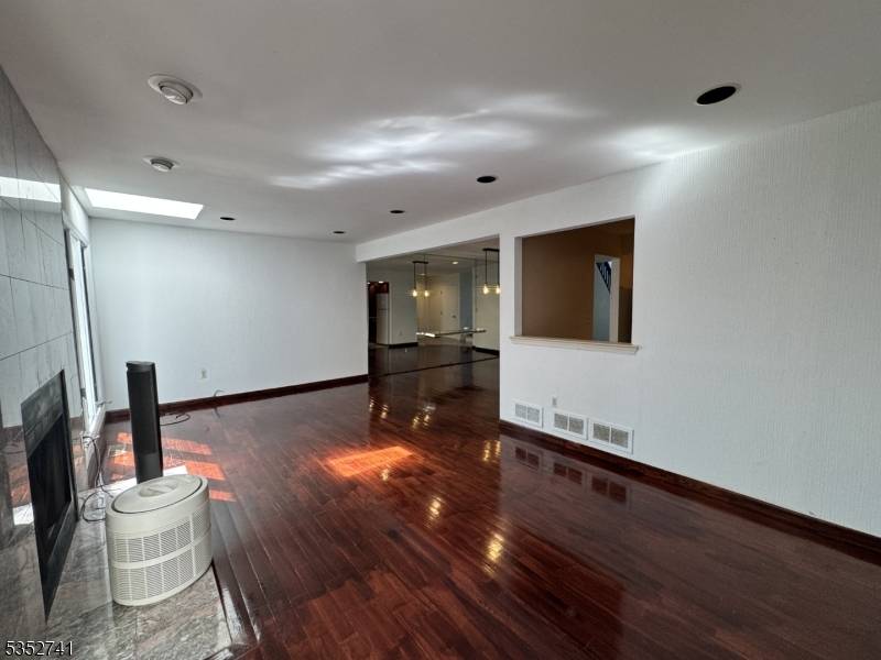 Parsippany-troy Hills Twp., NJ 07950,15 Averell Dr