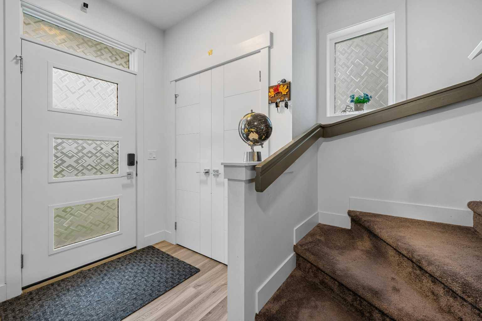 Calgary, AB T3P 1B2,141 Carrington BLVD Northwest