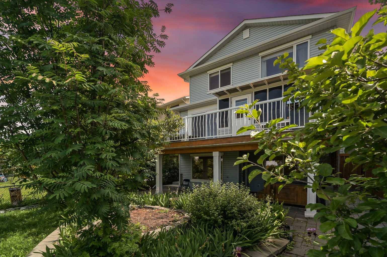 47 Tuscany Ridge TER NW, Calgary, AB T3L 3A5
