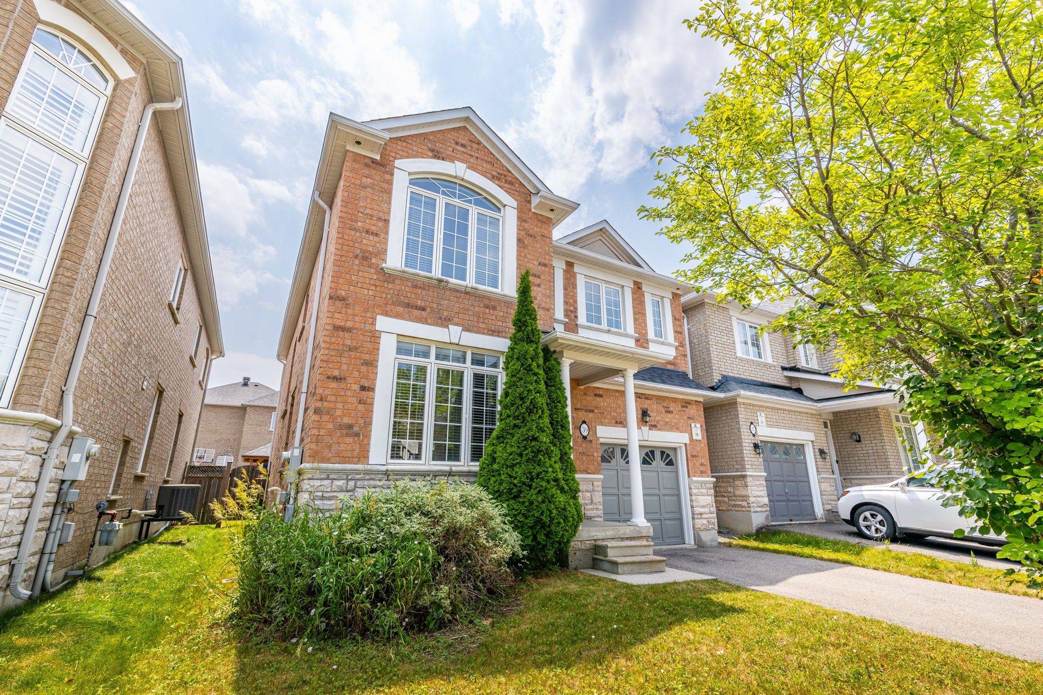 39 Hermitage BLVD, Markham, ON L6E 2H6
