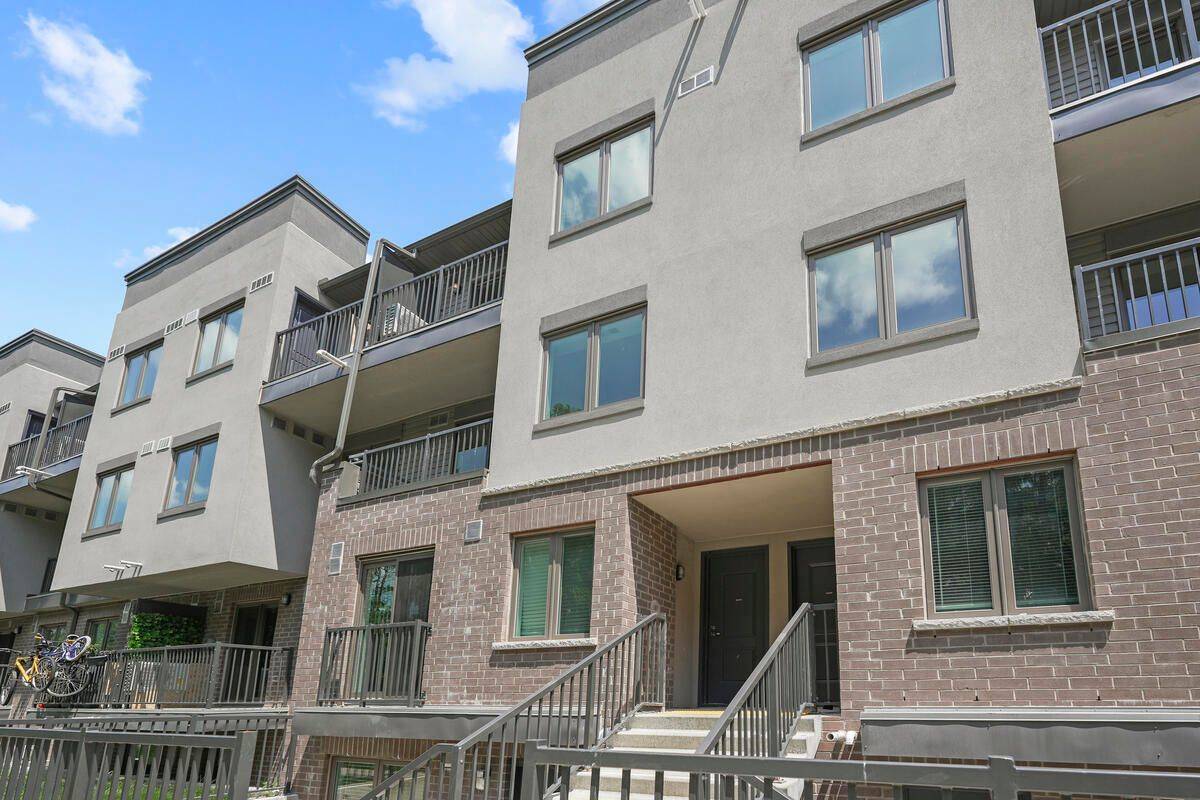 370 Fisher Mills RD #C62, Waterloo, ON L5L 0B8