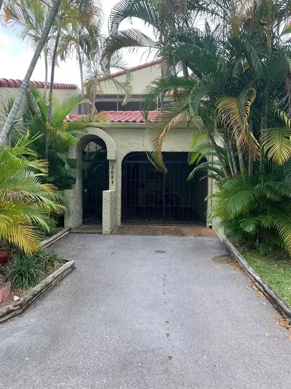 Doral, FL 33178,3684 Estepona Ave #17S1