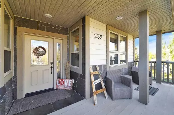 Rural Ponoka County, AB T0C 2J0,232 Canal ST