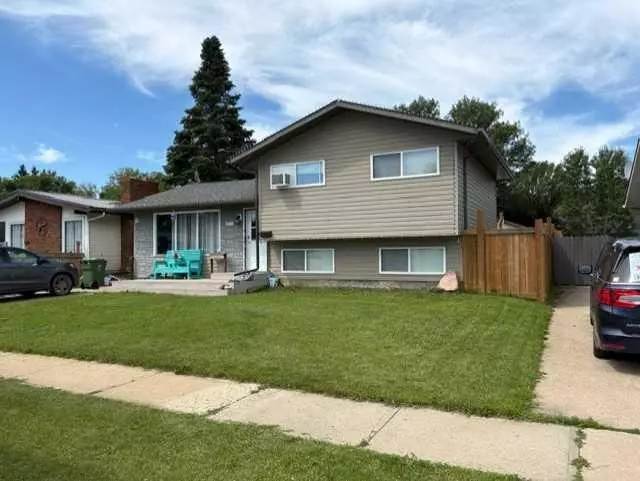 3406 54 AVE, Lloydminster, AB T9V 1H2