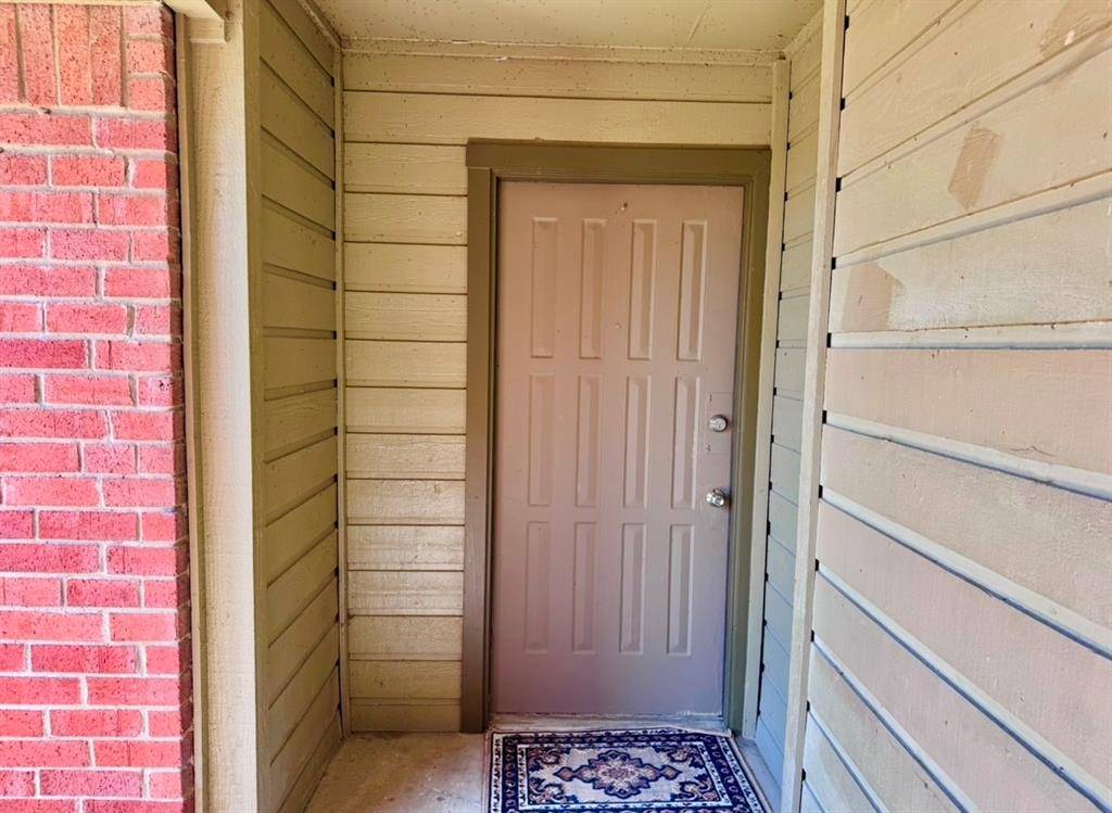 Garland, TX 75043,5913 Lake Hubbard Parkway #221