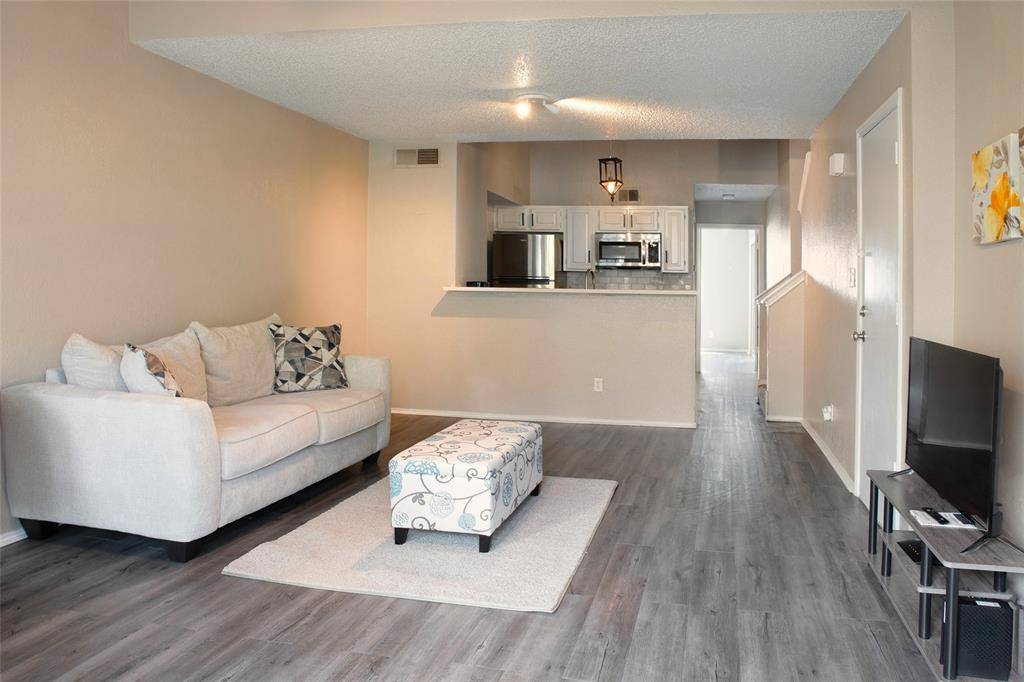 Dallas, TX 75240,13215 Emily Road #2210
