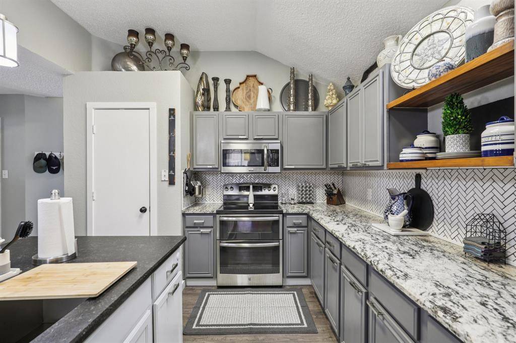 Arlington, TX 76001,834 Ponselle Drive