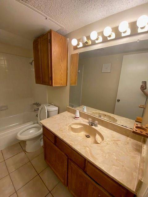 Dallas, TX 75287,4748 Old Bent Tree Lane #1304