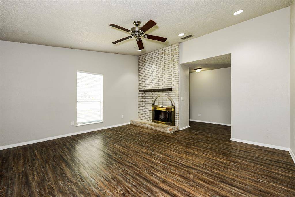 Mesquite, TX 75149,218 Longshadow Lane