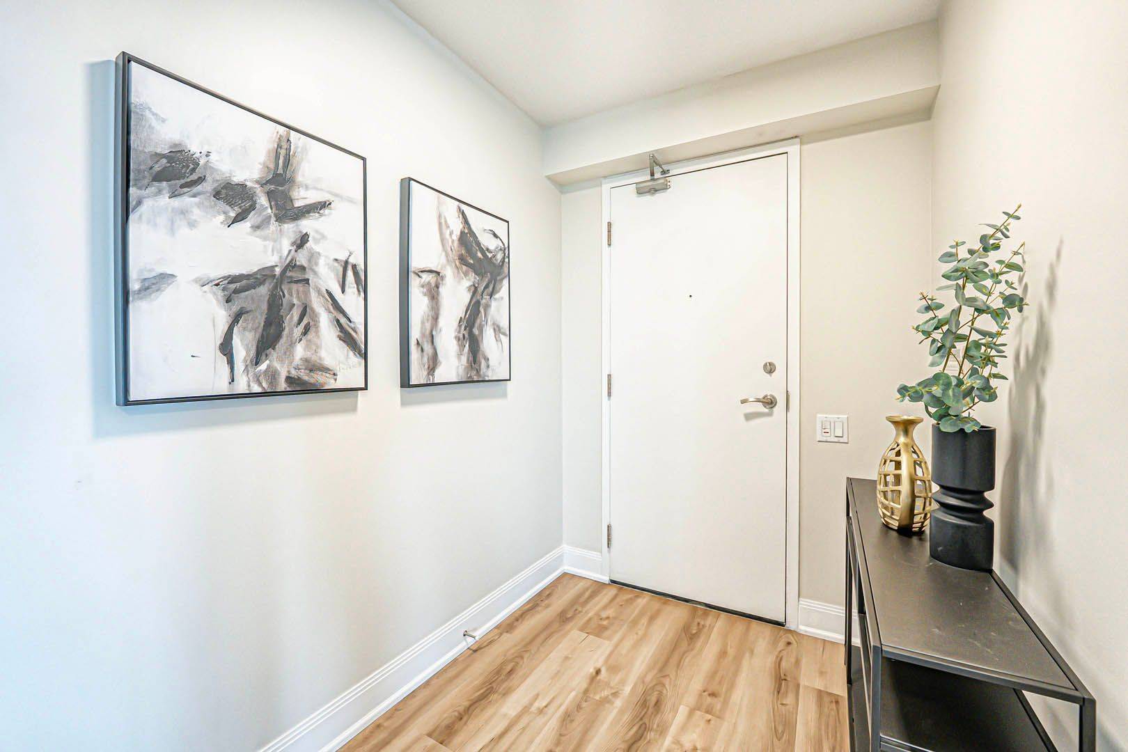 Toronto C10, ON M4S 3H8,2191 Yonge ST #3308