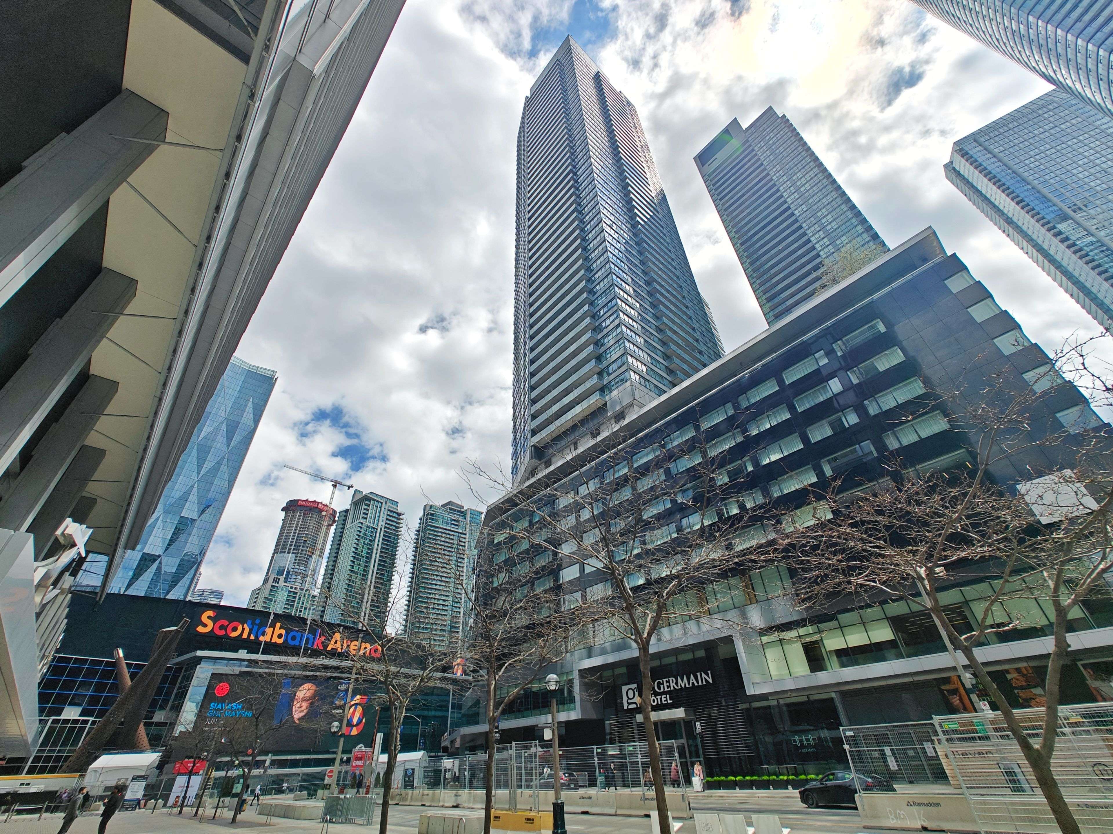 55 Bremner BLVD #1302, Toronto C01, ON M5J 0A6