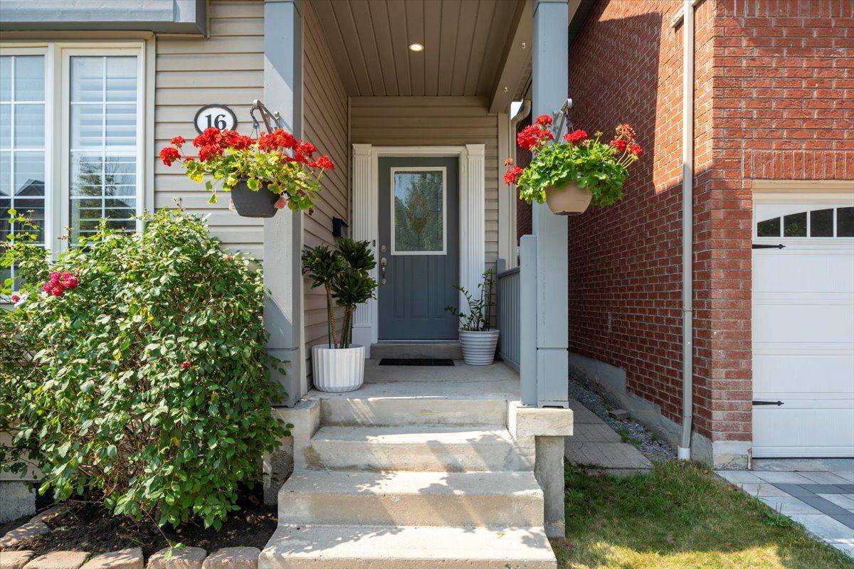Ajax, ON L1T 4G6,16 Armitage CRES