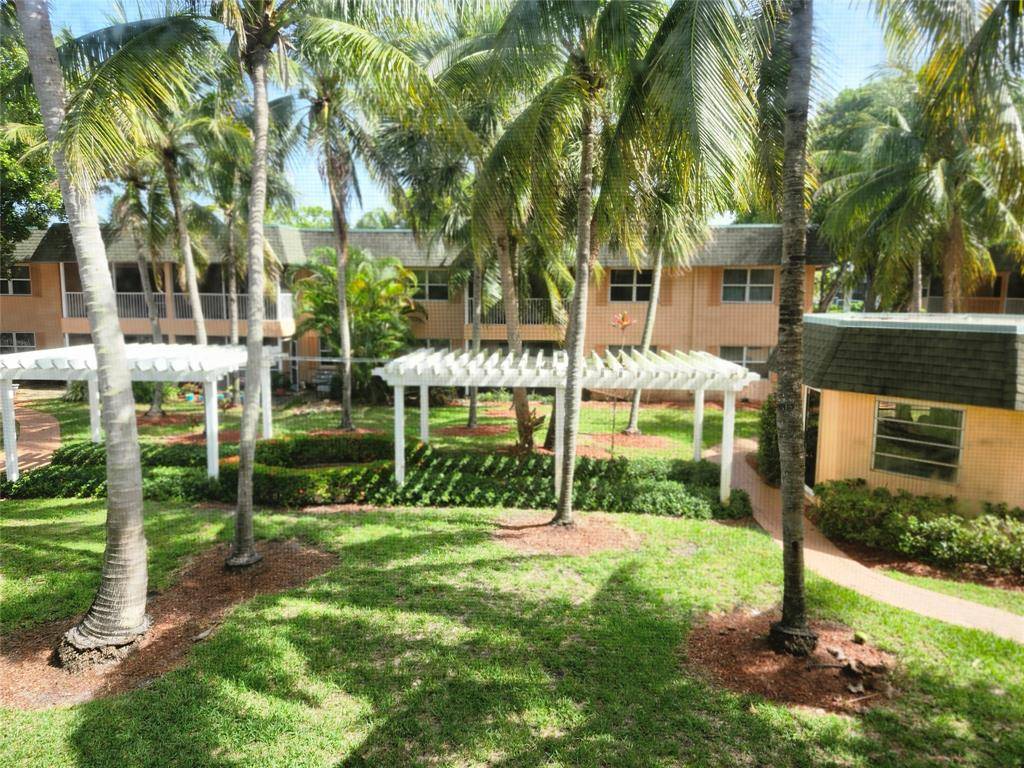 Deerfield Beach, FL 33441,760 SE 2nd Ave #G201