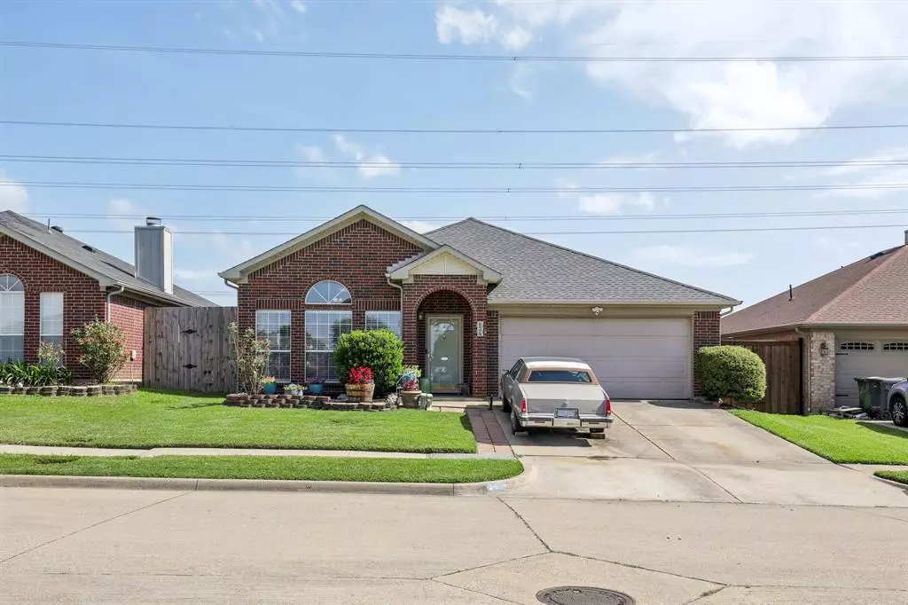 Arlington, TX 76001,834 Ponselle Drive
