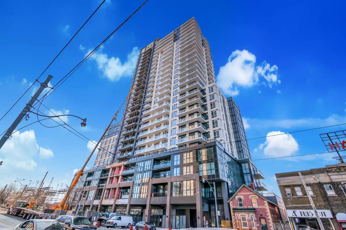 Toronto E02, ON M4B 0C3,286 Main ST #2501